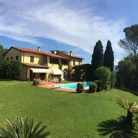Villa "L'Unica " Lucca Luaran gambar