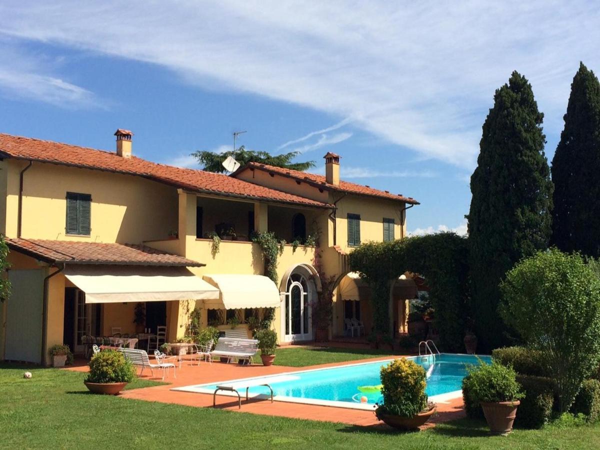 Villa "L'Unica " Lucca Luaran gambar