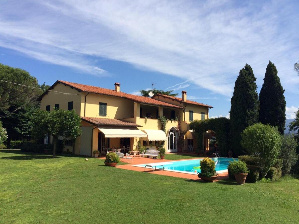 Villa "L'Unica " Lucca Luaran gambar